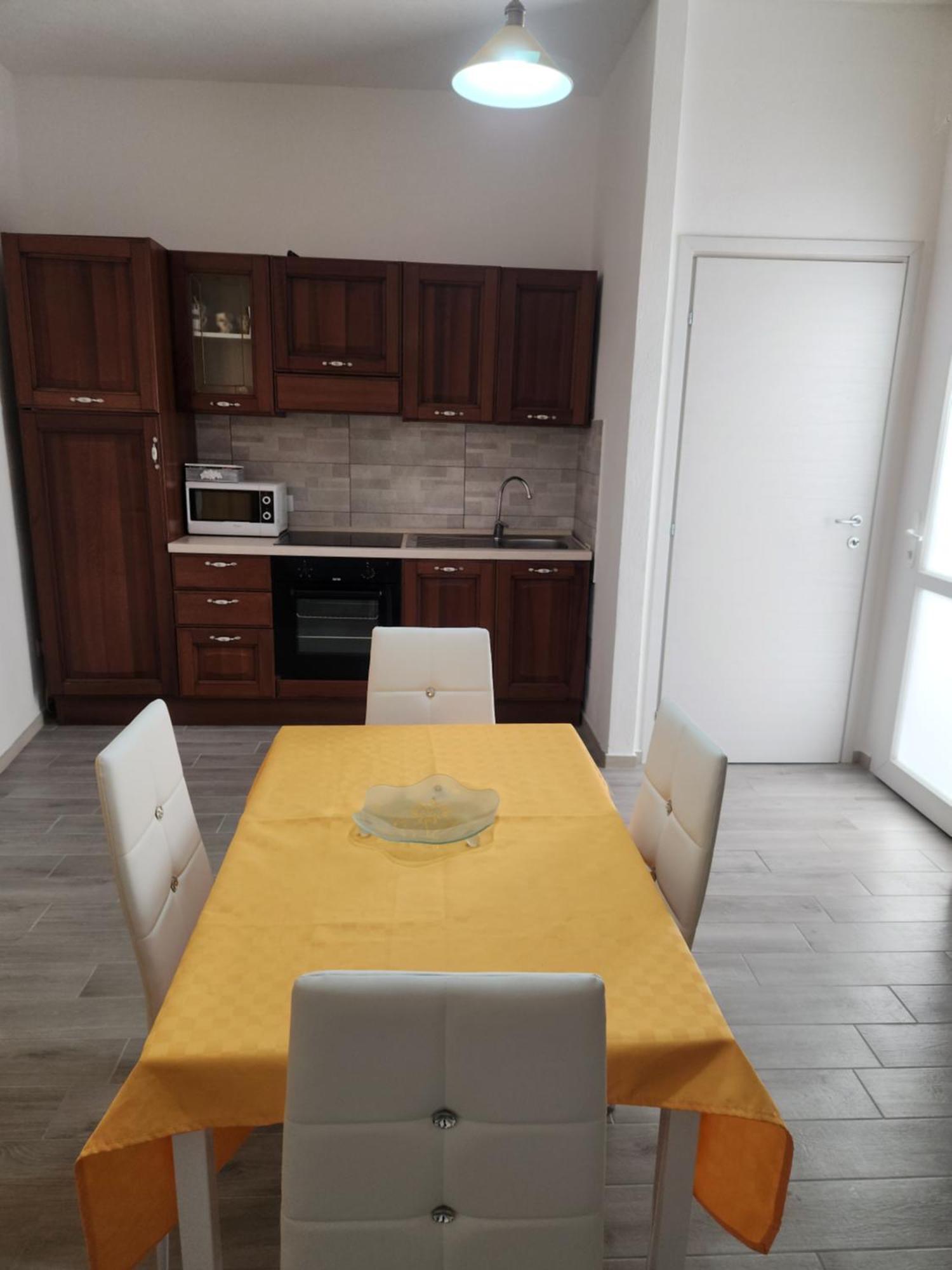 Appartamento Le Rondini Domus De Maria Extérieur photo
